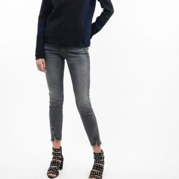 AMO Denim Twist Zip Skinny Jeans in Smoke 25 - Picture 2 of 12